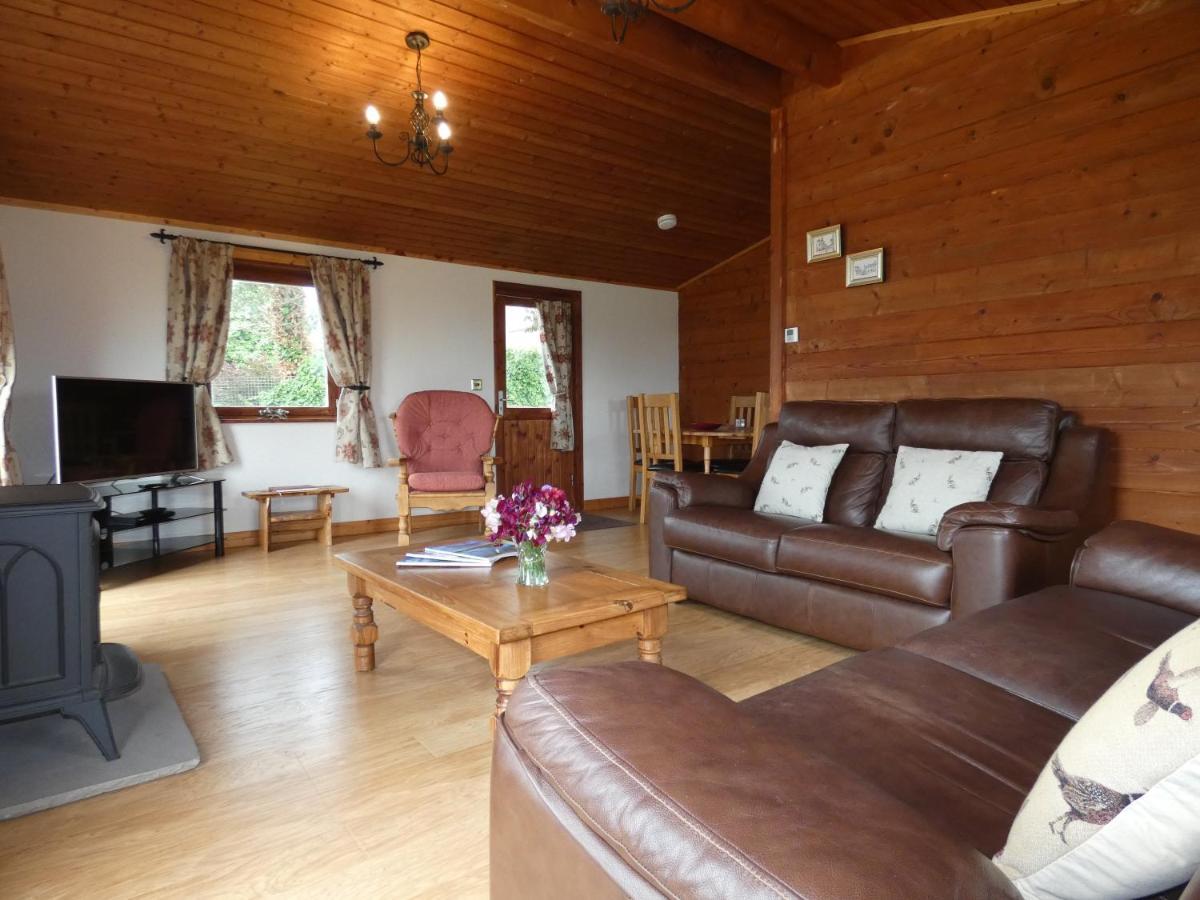 Chestnut Lodge Pilling Eksteriør bilde