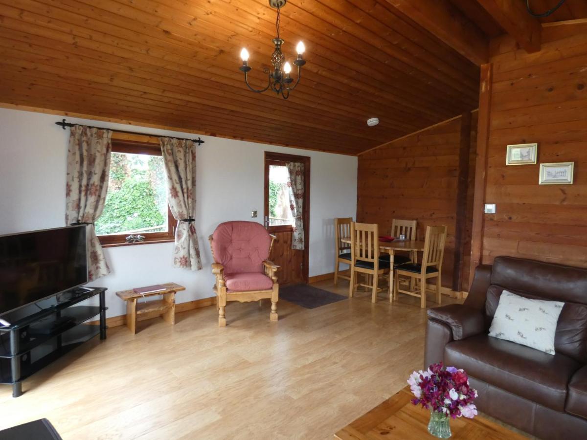 Chestnut Lodge Pilling Eksteriør bilde