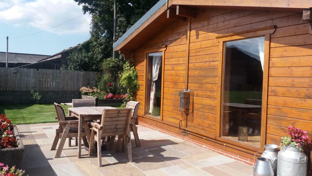 Chestnut Lodge Pilling Eksteriør bilde